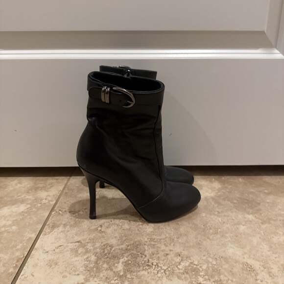 Via Spiga Josette Black Calf Leather Ankle Boots - Picture 1 of 6